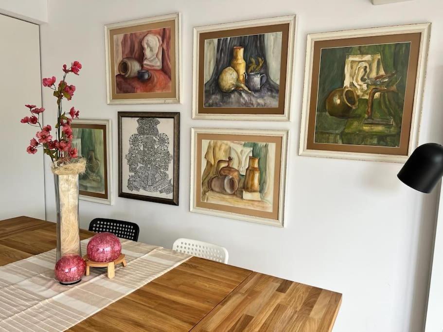 Kazanlak Large Guest House Apartment Near The Center With Full Kitchen & Dining Room, King Beds, Garden Patio, Free Parking & Self Check-In Eksteriør billede
